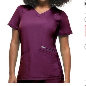 Healing Hands 360 scrub set